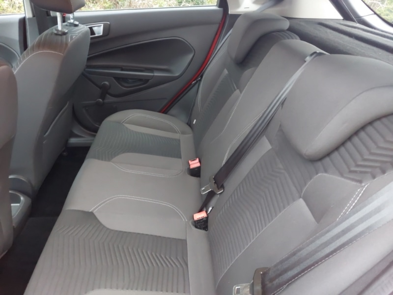 Used Ford Fiesta 2017 for sale - 78113476: Photo 6