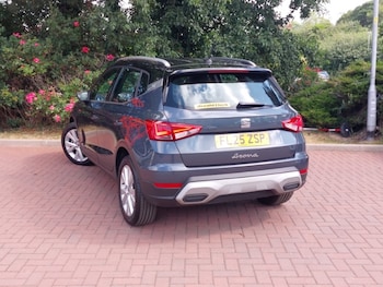Used SEAT Arona 2025 for sale - 79086778: Photo
