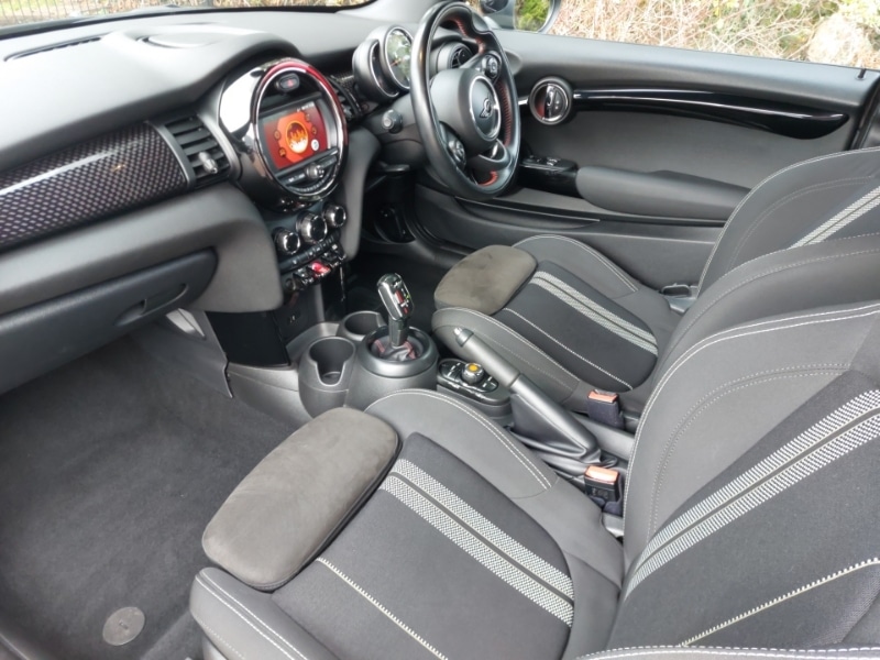 Used MINI Hatch 2018 for sale - 76779465: Photo 5