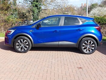Used Renault Captur 2022 for sale - 77832297: Photo