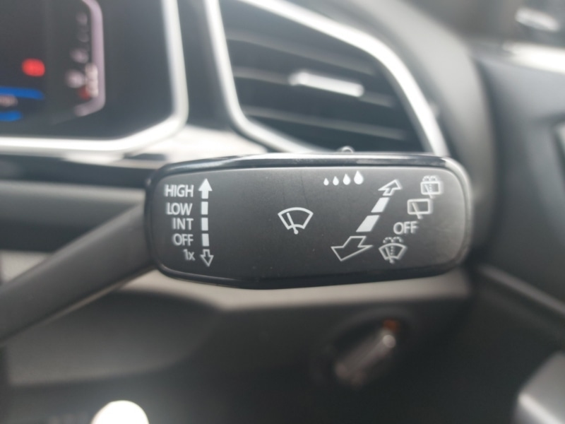 Used Volkswagen T-Roc 2023 for sale - 76055157: Photo 16