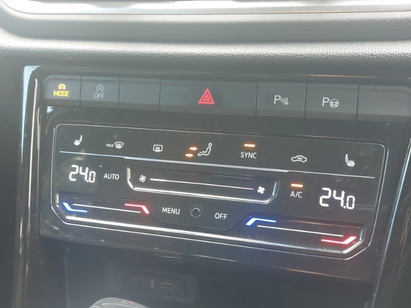 Used Volkswagen T-Roc 2023 for sale - 76055157: Photo 18