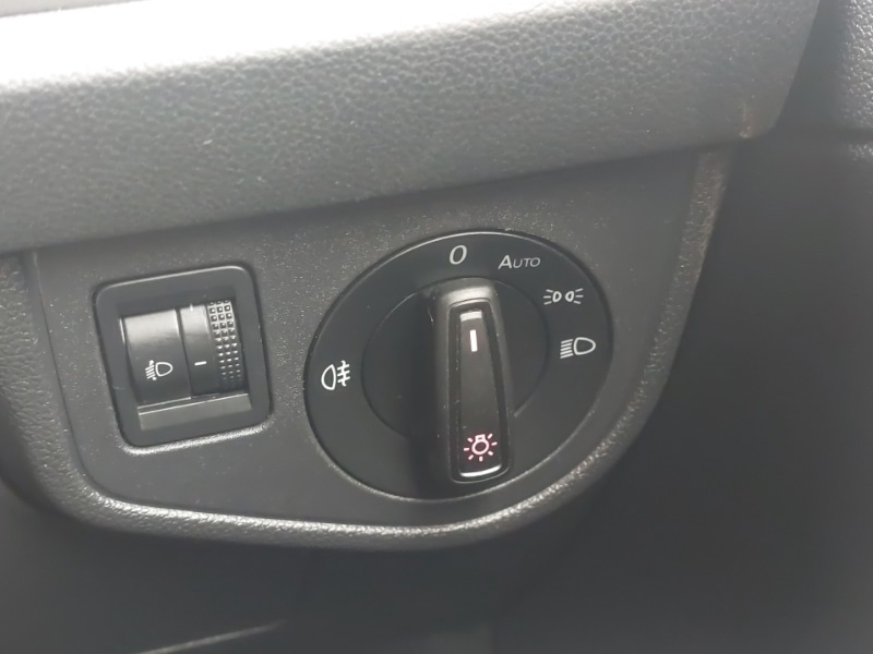 Used Volkswagen Polo 2019 for sale - 77392817: Photo 12