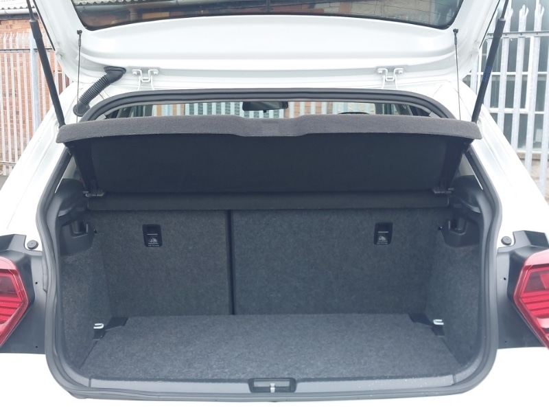 Used Volkswagen Polo 2019 for sale - 77392817: Photo 8