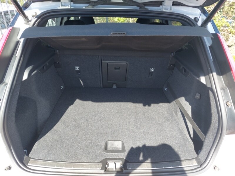 Used Volvo XC40 2020 for sale - 78151682: Photo 8