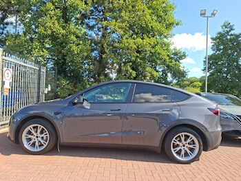 Used Tesla Model Y 2022 for sale - 79382988: Photo