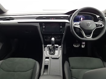 Used Volkswagen Arteon 2024 for sale - 76856679: Photo