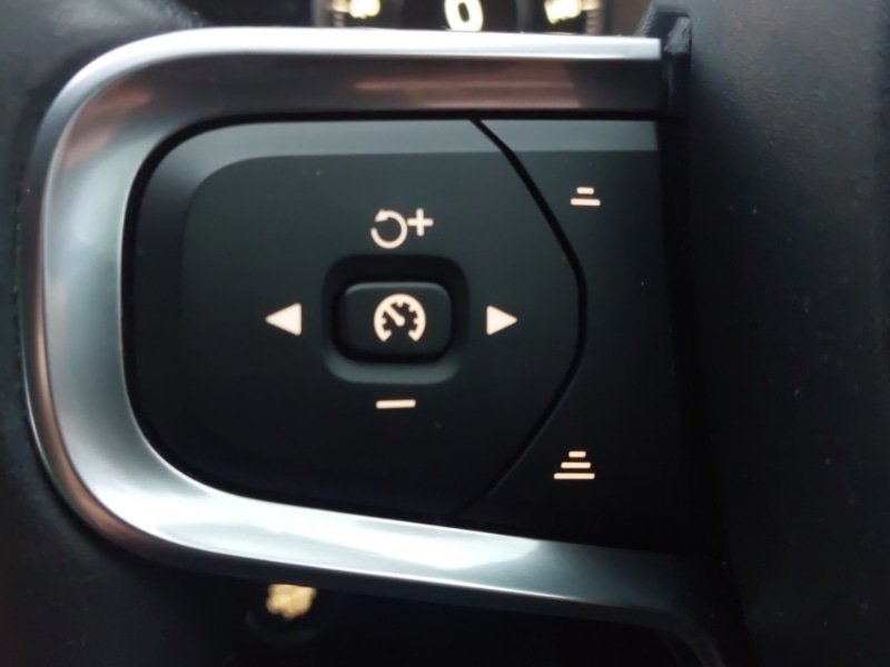 Used Volvo XC40 2019 for sale - 76816174: Photo 13