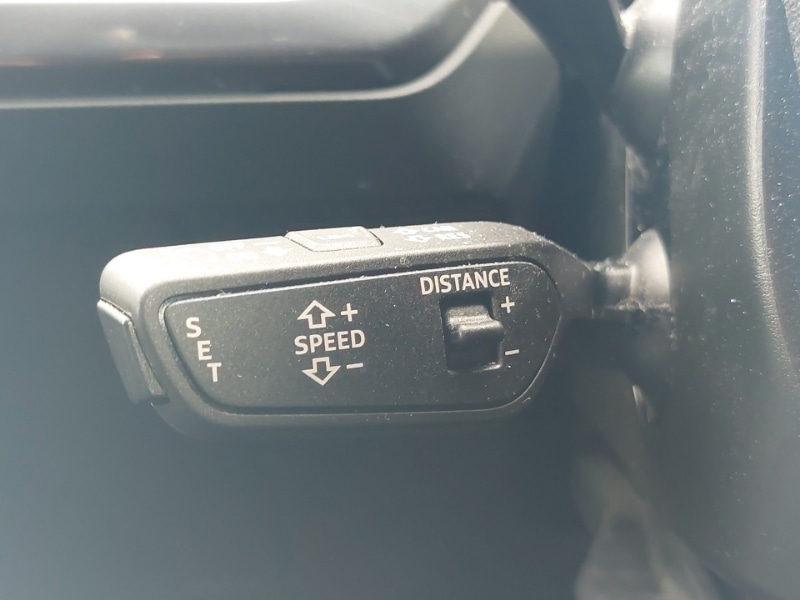 Used Audi Q4 e-tron 2023 for sale - 78183866: Photo 12