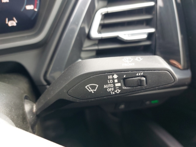 Used Audi Q4 e-tron 2023 for sale - 78183866: Photo 13