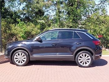 Used Volkswagen T-Roc 2021 for sale - 78446648: Photo