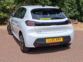 Used Peugeot 208 2025 for sale - 79351109: Photo