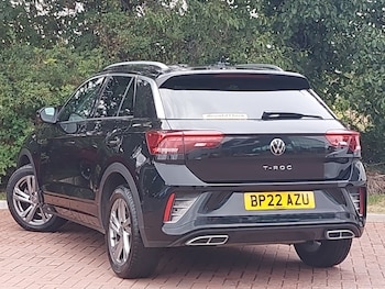 Used Volkswagen T-Roc 2022 for sale - 75921337: Photo