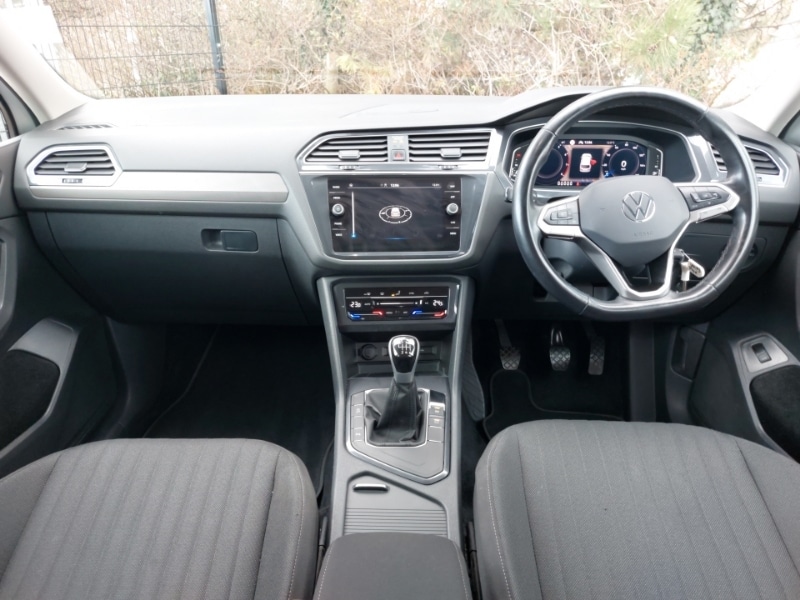 Used Volkswagen Tiguan Allspace 2023 for sale - 77832173: Photo 2