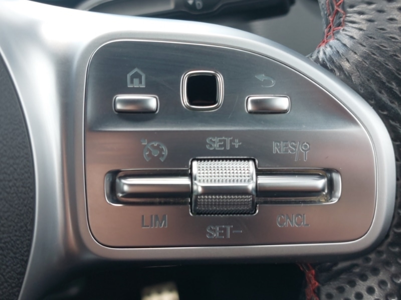 Used Mercedes-Benz GLB 2021 for sale - 76478511: Photo 12