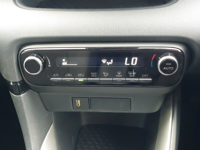 Used Toyota Yaris 2023 for sale - 78211289: Photo 17