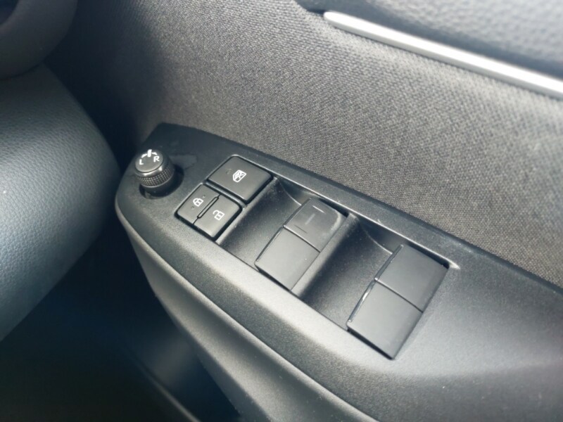 Used Toyota Yaris 2023 for sale - 78211289: Photo 19