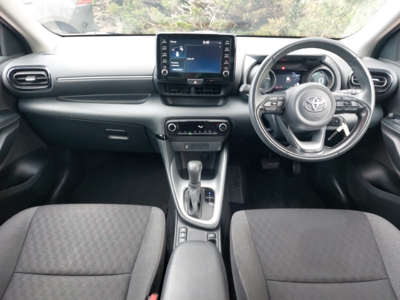 Used Toyota Yaris 2023 for sale - 78211289: Photo 2