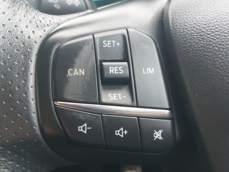 Used Ford Fiesta 2018 for sale - 76478310: Photo 13