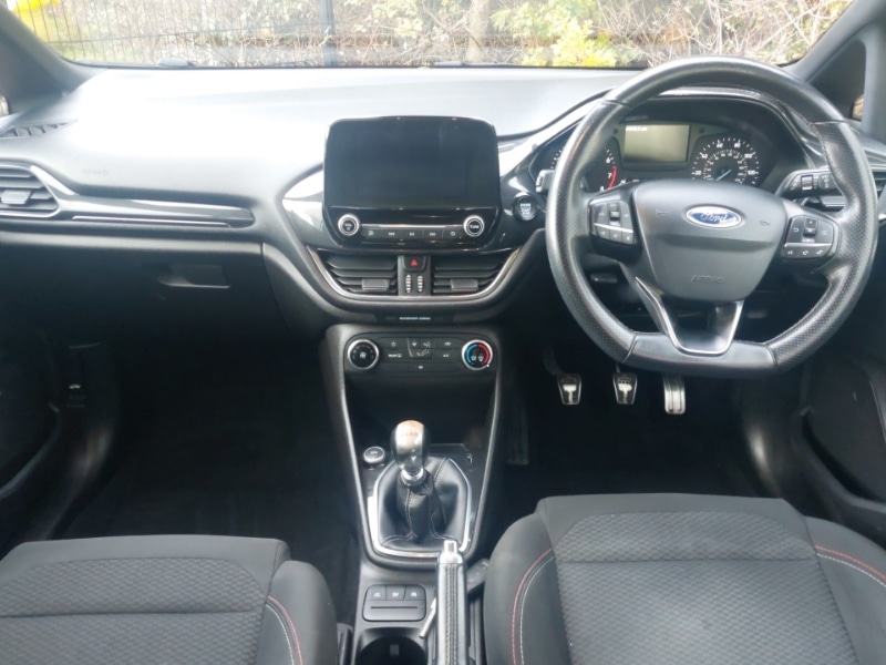 Used Ford Fiesta 2018 for sale - 76478310: Photo 2