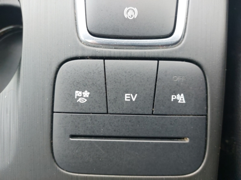 Used Ford Kuga 2022 for sale - 76427602: Photo 16