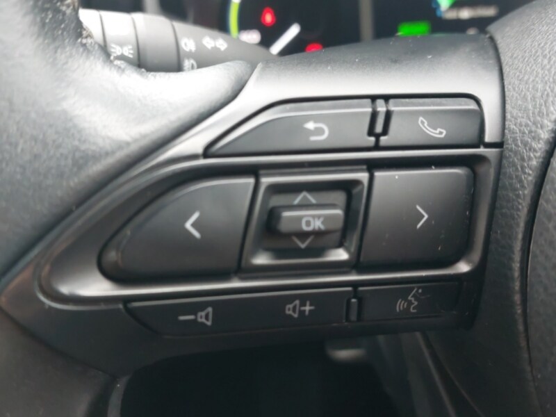 Used Toyota Yaris Cross 2023 for sale - 77585079: Photo 13