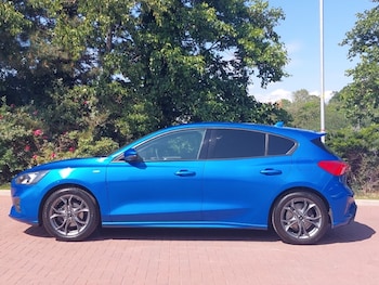 Used Ford Focus 2019 for sale - 75612617: Photo