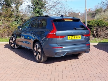Used Volvo XC60 2024 for sale - 77921972: Photo