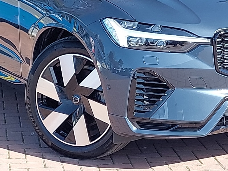 Used Volvo XC60 2024 for sale - 77921972: Photo 9