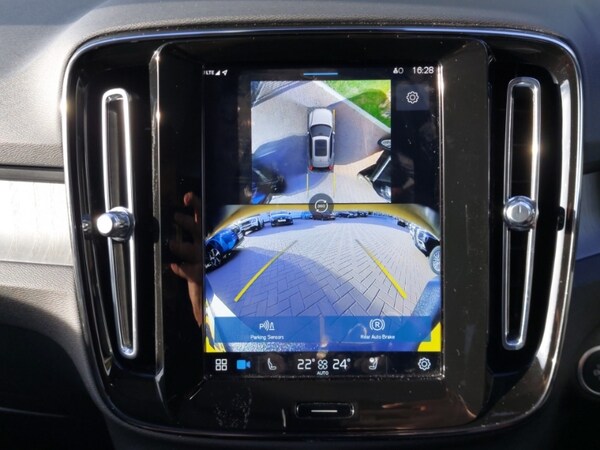 Used Volvo XC40 2024 for sale - 76238284: Photo 10