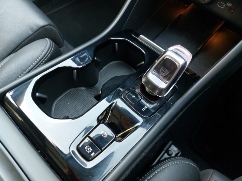 Used Volvo XC40 2024 for sale - 76238284: Photo 18