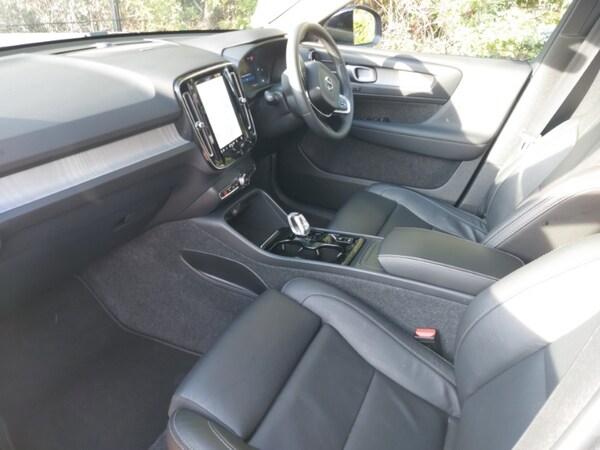 Used Volvo XC40 2024 for sale - 76238284: Photo 5