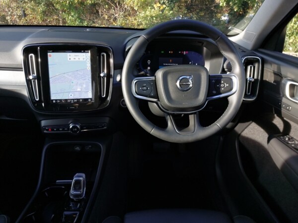 Used Volvo XC40 2024 for sale - 76238284: Photo 7