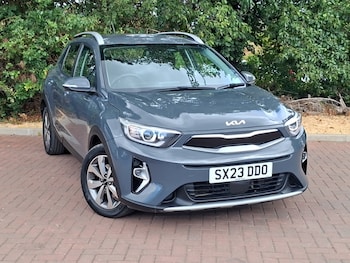 Used Kia Stonic 2023 for sale - 79517226: Photo