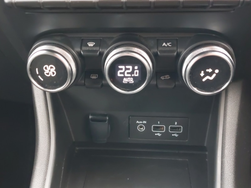 Used Renault Captur 2023 for sale - 77585078: Photo 18