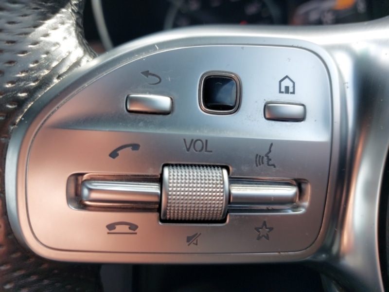 Used Mercedes-Benz GLC 2021 for sale - 78032609: Photo 13