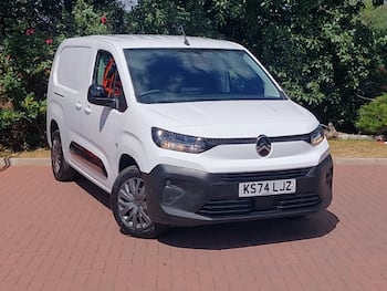Used Citroen Berlingo 2024 for sale - 79853024: Photo