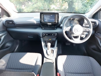 Used Toyota Yaris 2023 for sale - 78978170: Photo