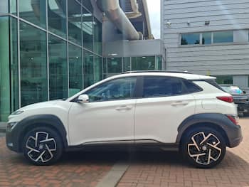 Used Hyundai KONA 2023 for sale - 79433573: Photo
