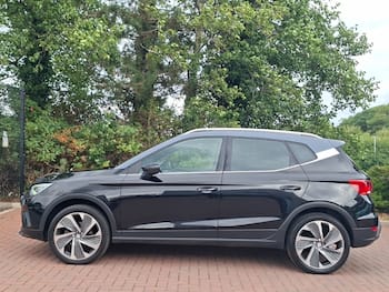 Used SEAT Arona 2024 for sale - 79763202: Photo