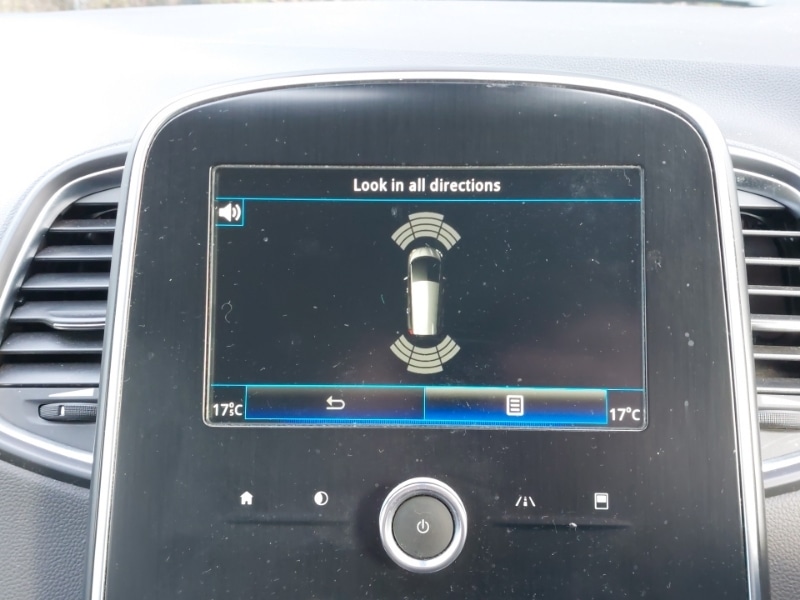 Used Renault Grand Scenic 2018 for sale - 76571736: Photo 10