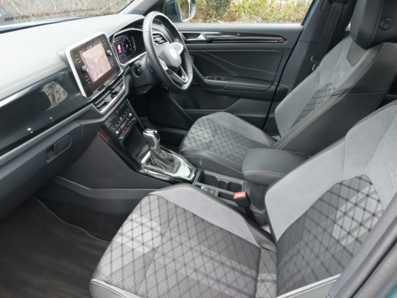 Used Volkswagen T-Roc 2023 for sale - 77405551: Photo 5