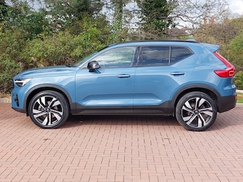 Used Volvo XC40 2024 for sale - 78252889: Photo