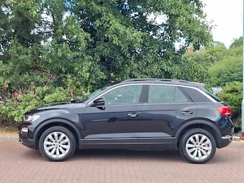 Used Volkswagen T-Roc 2019 for sale - 79840071: Photo