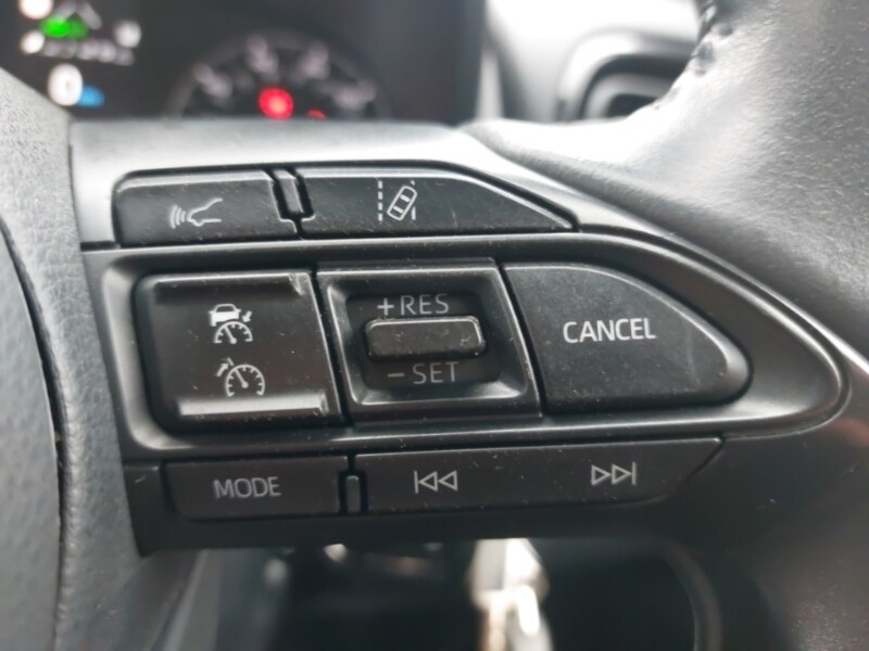 Used Toyota Yaris 2023 for sale - 78093968: Photo 12