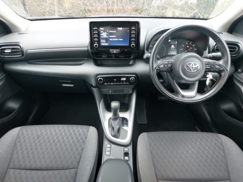 Used Toyota Yaris 2023 for sale - 78093968: Photo 2