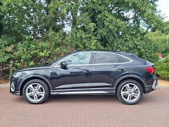 Used Audi Q3 2023 for sale - 79586494: Photo