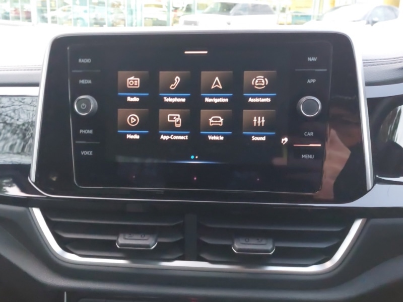 Used Volkswagen T-Roc 2025 for sale - 77126210: Photo 17