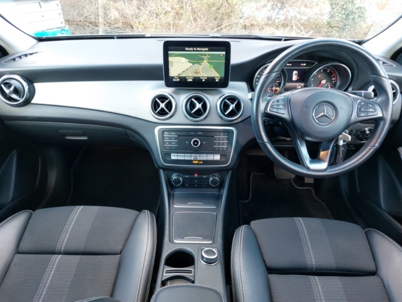 Used Mercedes-Benz GLA 2019 for sale - 77889586: Photo 2