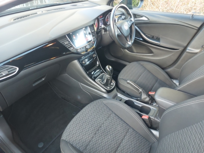 Used Vauxhall Astra 2017 for sale - 77149732: Photo 5